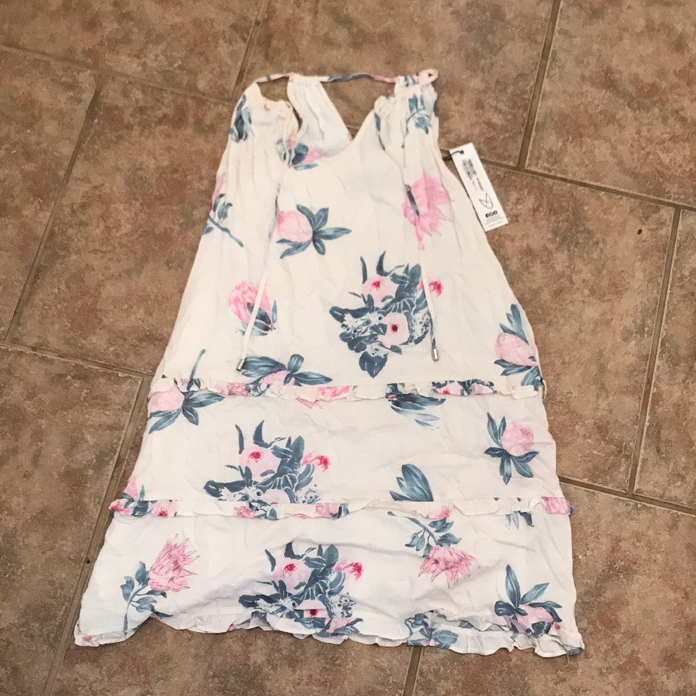 White boutique dress!